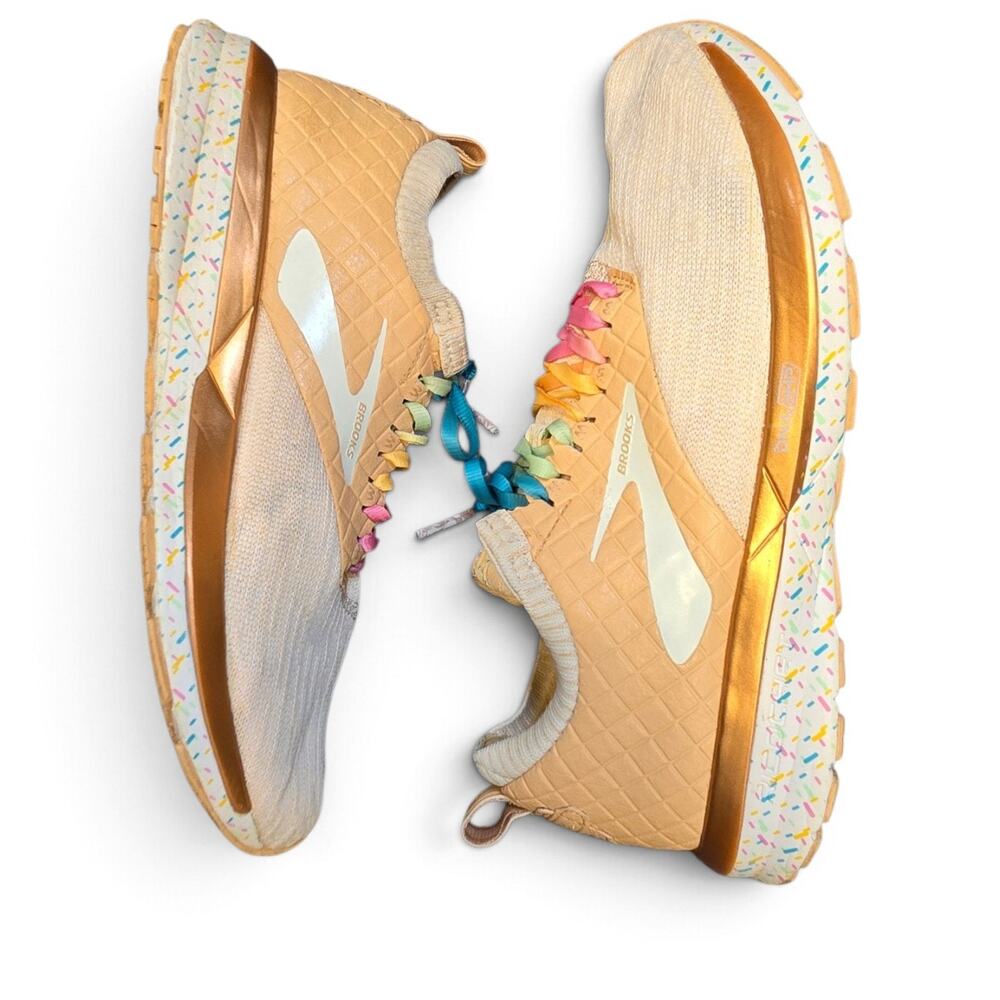 Brooks Ghost 12 Vanilla Sprinkles Limited Edition Women’s 9 Running Shoes